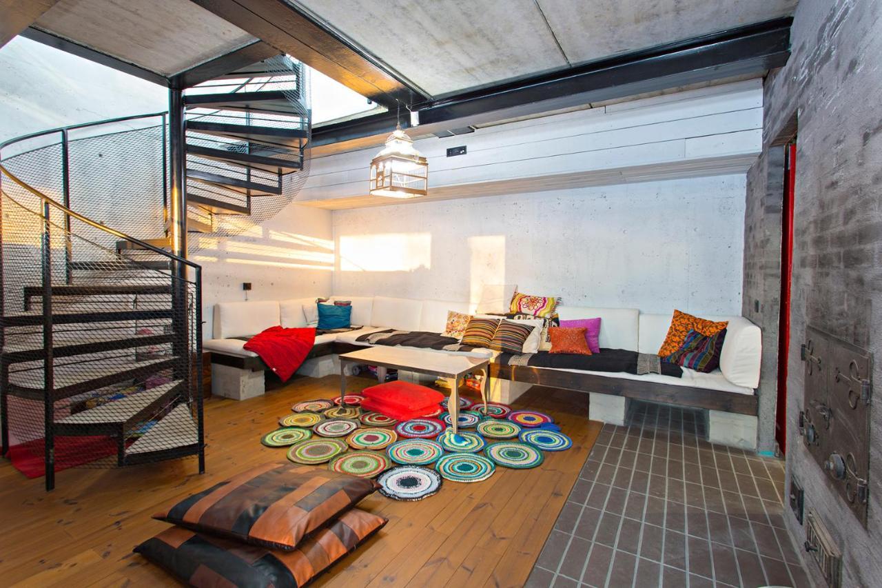 Oulu Loft Guesthouse Buitenkant foto